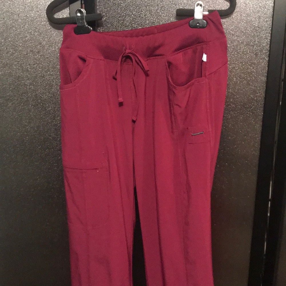 Cherokee infinity scrubs maroon